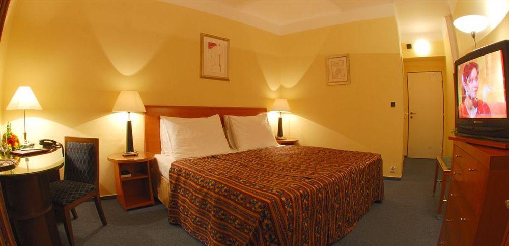 Harmony Hotel