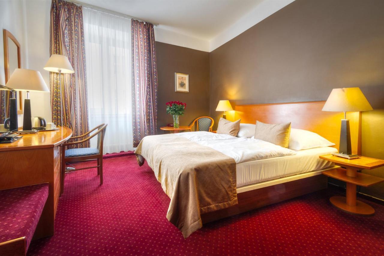 Harmony Hotel 3*